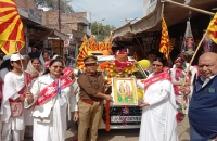 ब्रम्हाकुमारीयों ने मनाया अजन्मे शिव का जन्मदिन, निकाली गई भव्य शोभायात्रा