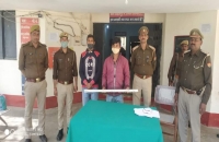 थाना संग्रामपुर पुलिस द्वारा 01 अदद आलाकत्ल लोहे की रॉड के साथ 02 नफर वांछित अभियुक्त गिरफ्तार