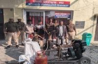 गौरीगंज पुलिस द्वारा चोरी का खुलासा कर 04 अभियुक्त गिरफ्तार