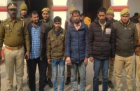 पुलिस ने वाहन चोरों को गिरफ्तार कर चोरी हुई वाहन व अवैध असलहा किया बरामद