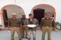 थाना बाजार शुक्ल पुलिस द्वारा 550 ग्राम गांजा के साथ 01 अभियुक्त गिरफ्तार