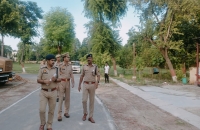 पुलिस अधीक्षक अमेठी द्वारा रिजर्व पुलिस लाइन अमेठी में शुक्रवार परेड की सलामी ली गई, एवं निरीक्षण कर दिए गए आवश्यक निर्देश