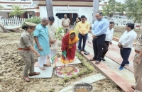 वन महोत्सव कार्यक्रम के अंतर्गत जन प्रतिनिधियों द्वारा किया गया वृक्षारोपण