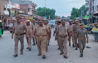 क्षेत्राधिकारी गौरीगंज द्वारा कस्बा मुंशीगंज में की गई पैदल गश्त             